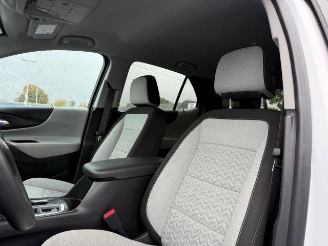 used 2022 Chevrolet Equinox car, priced at $22,074