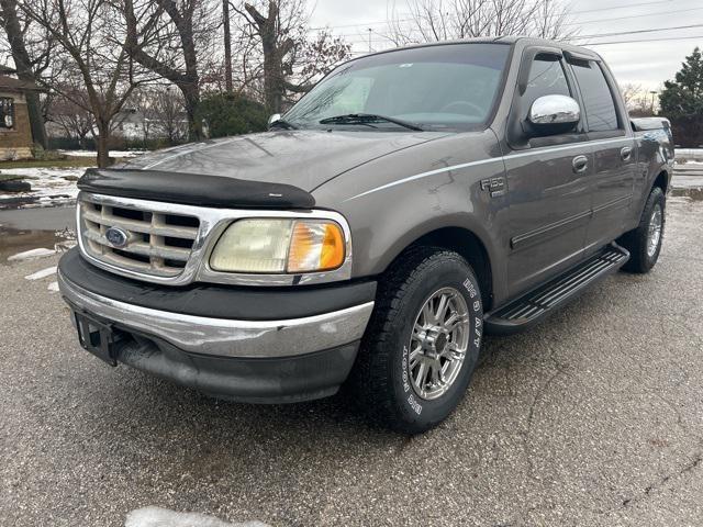 used 2002 Ford F-150 car, priced at $7,000