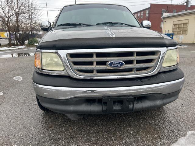 used 2002 Ford F-150 car, priced at $7,000