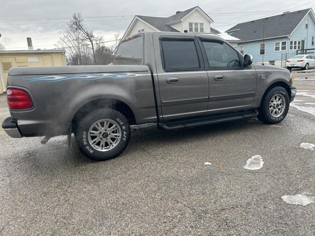 used 2002 Ford F-150 car, priced at $7,000