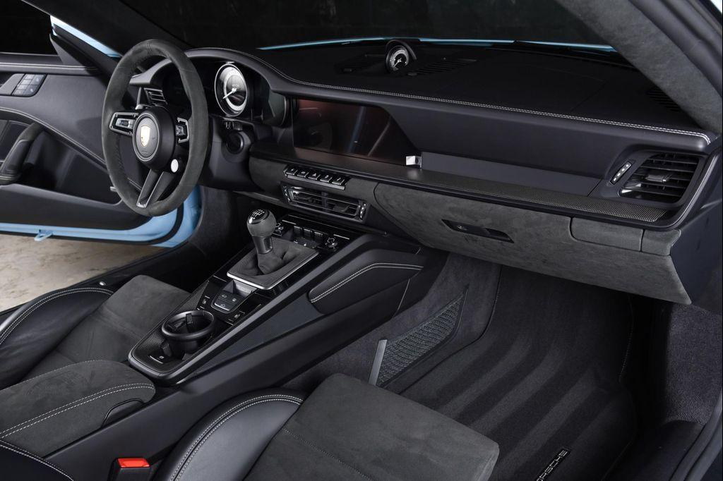 used 2024 Porsche 911 car