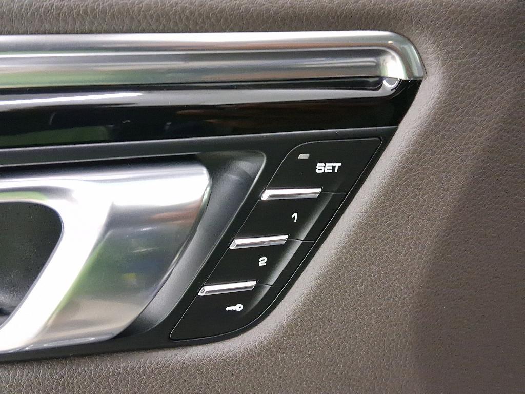 used 2025 Porsche Macan car, priced at $81,497
