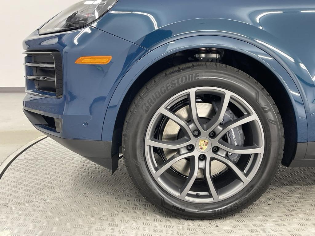 used 2025 Porsche Cayenne car, priced at $96,999