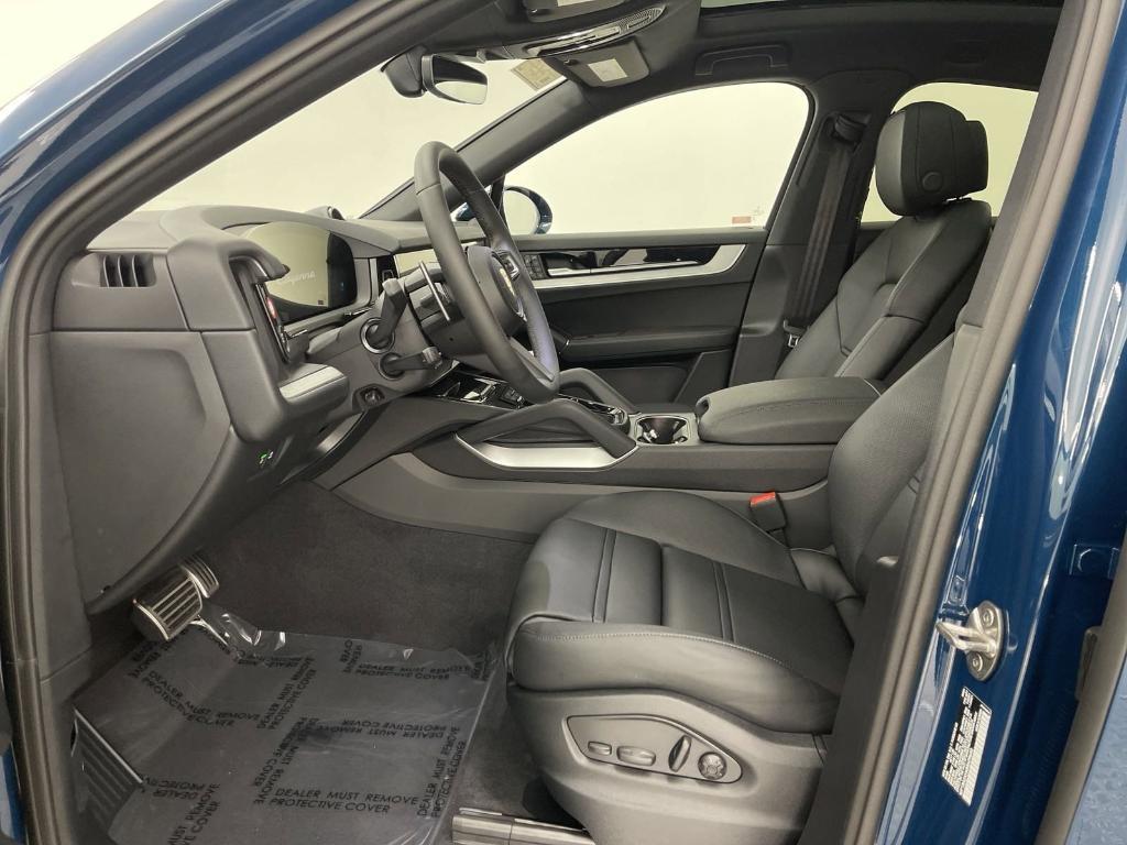 used 2025 Porsche Cayenne car, priced at $96,999