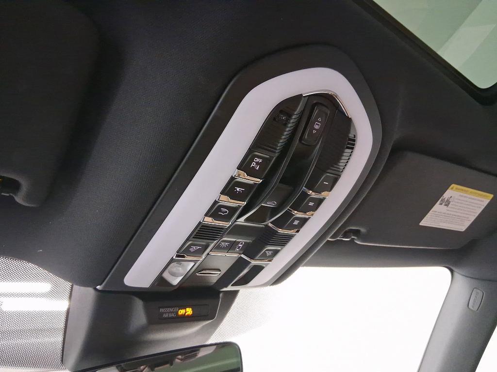 used 2022 Porsche Macan car, priced at $65,298