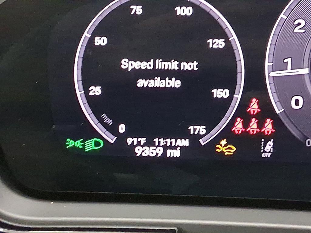 used 2025 Porsche Cayenne car, priced at $86,297