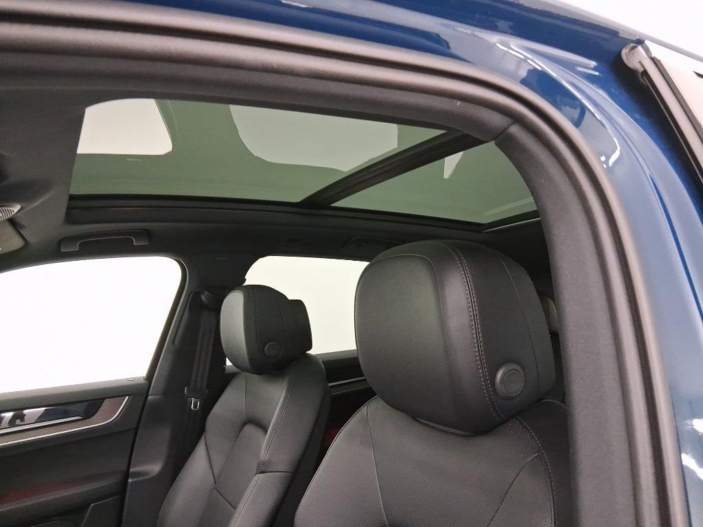 used 2025 Porsche Cayenne car, priced at $86,297
