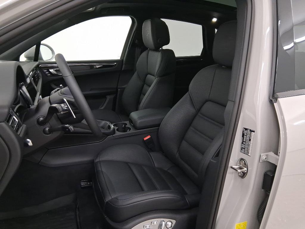 used 2025 Porsche Macan car, priced at $79,925