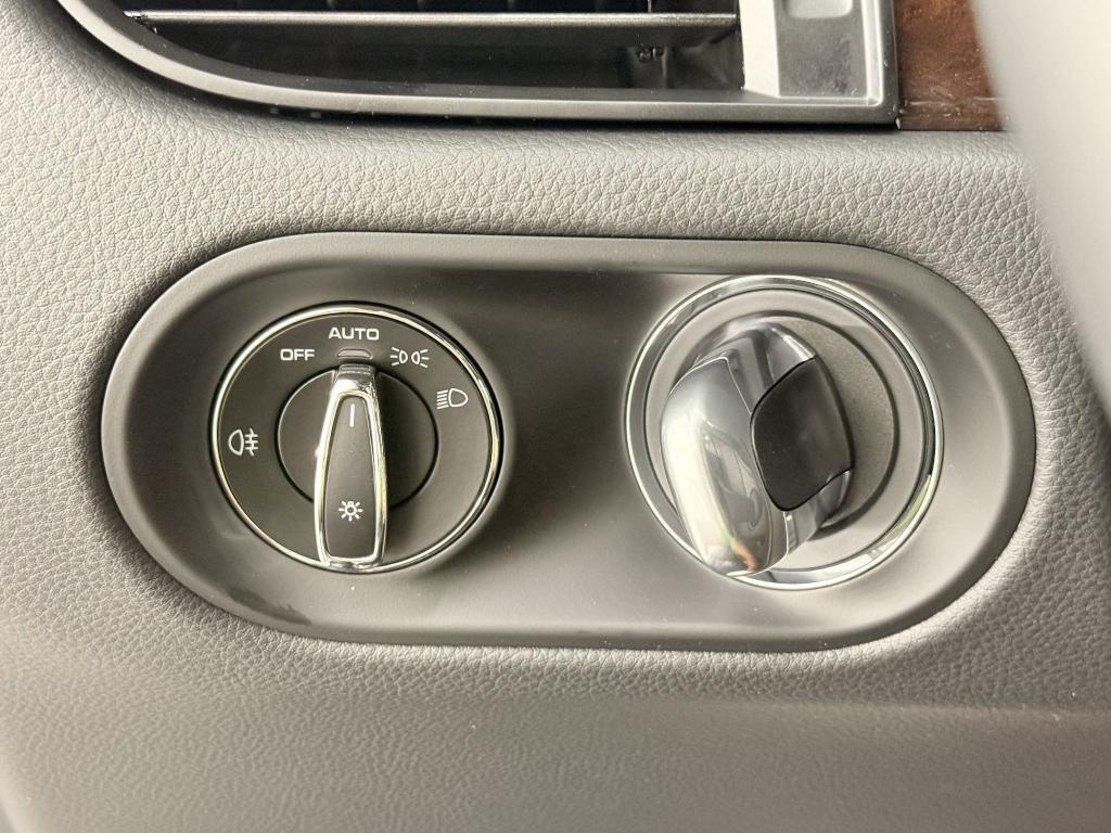 used 2025 Porsche Macan car, priced at $79,905