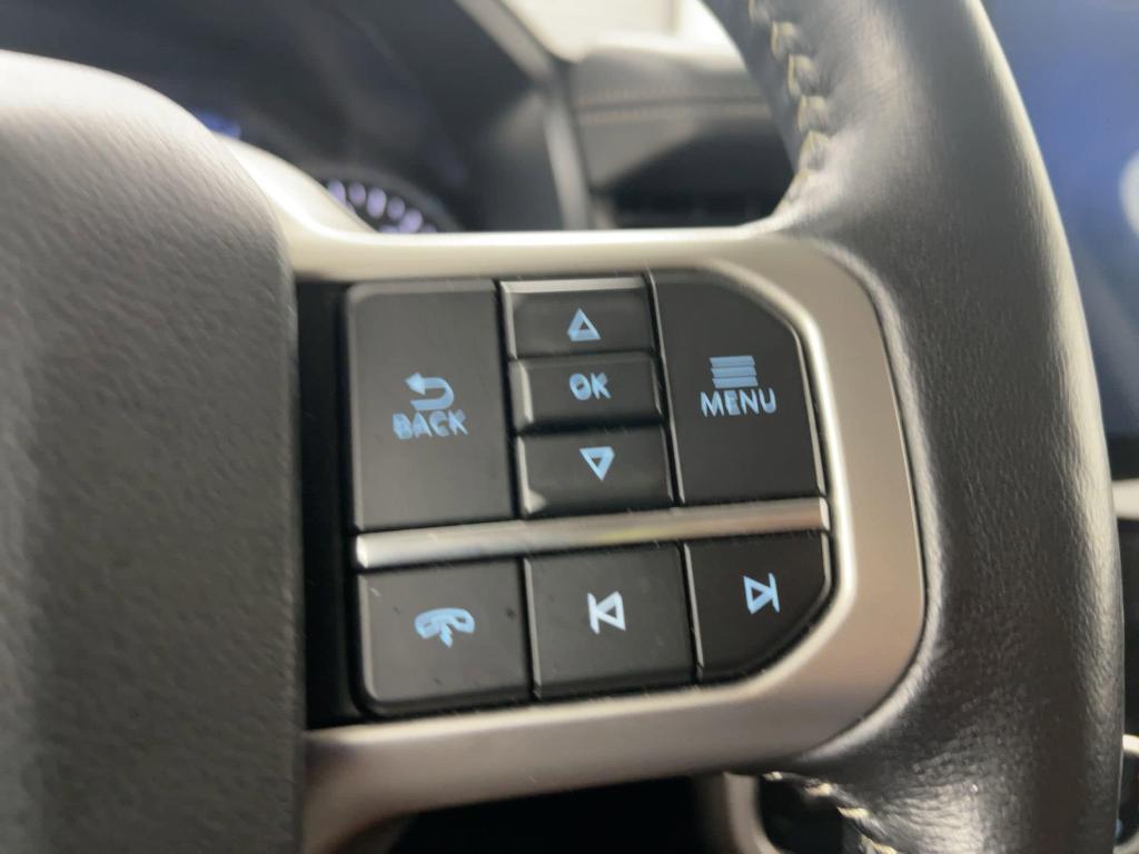 used 2024 Ford Expedition car, priced at $39,999