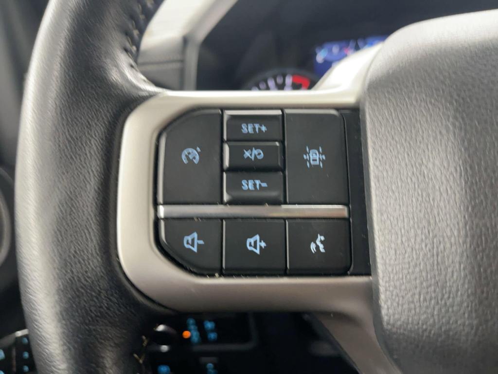used 2024 Ford Expedition car, priced at $39,999