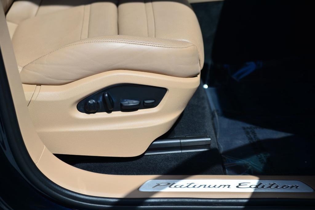 used 2022 Porsche Cayenne car, priced at $55,499