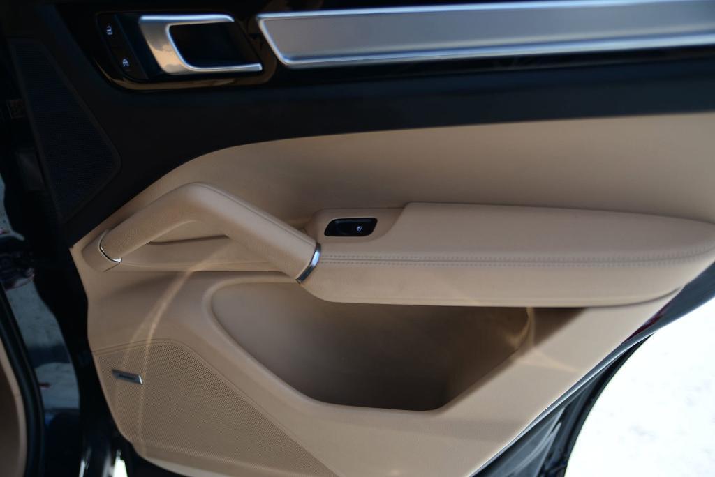 used 2022 Porsche Cayenne car, priced at $55,499