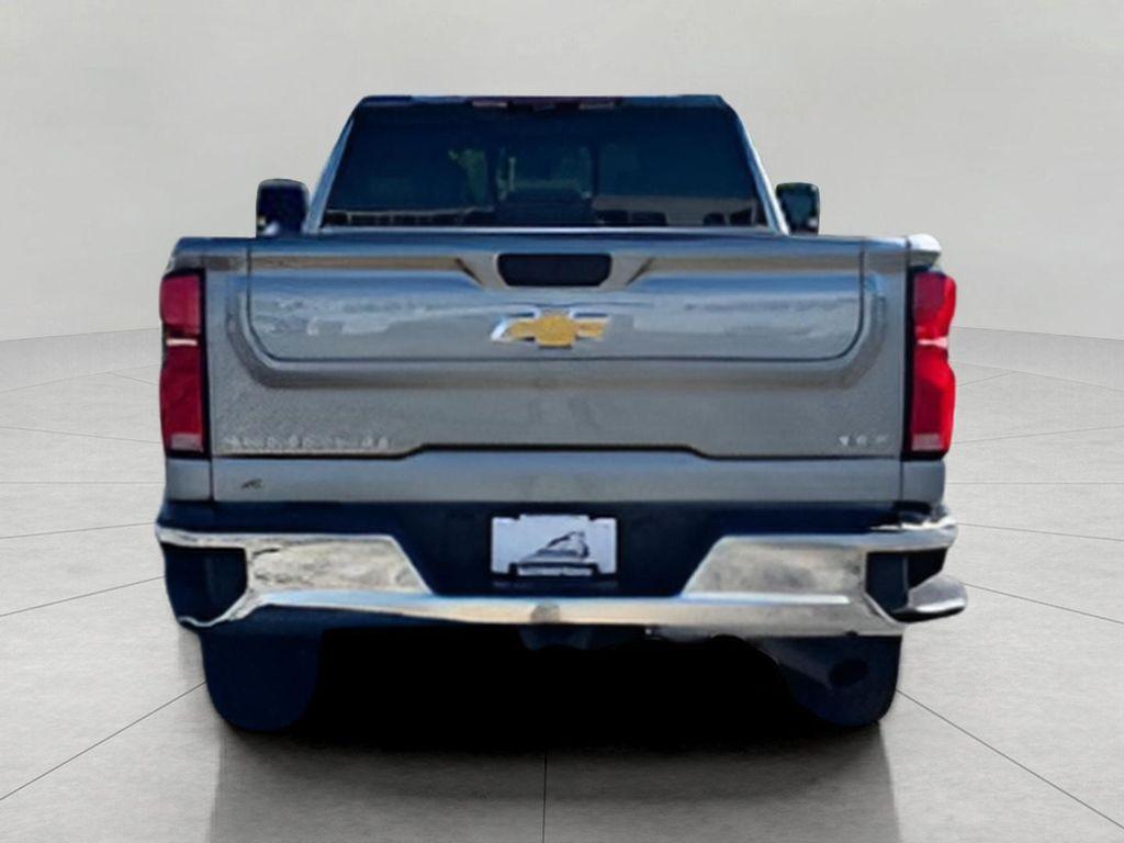 used 2024 Chevrolet Silverado 2500 car, priced at $65,412