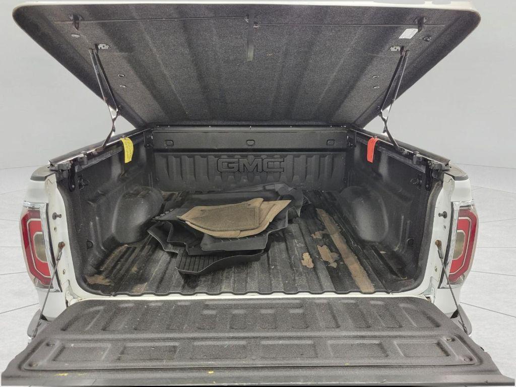 used 2017 GMC Sierra 1500 car, priced at $28,204