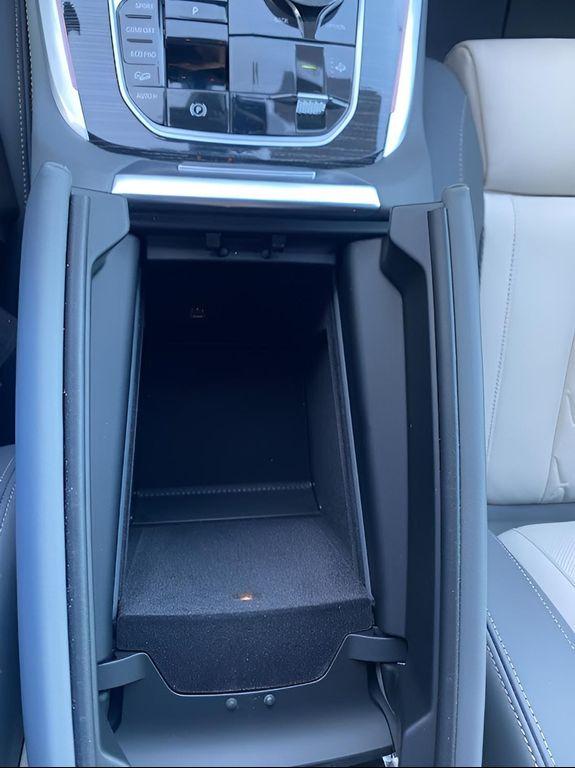 used 2024 BMW X7 car, priced at $89,556