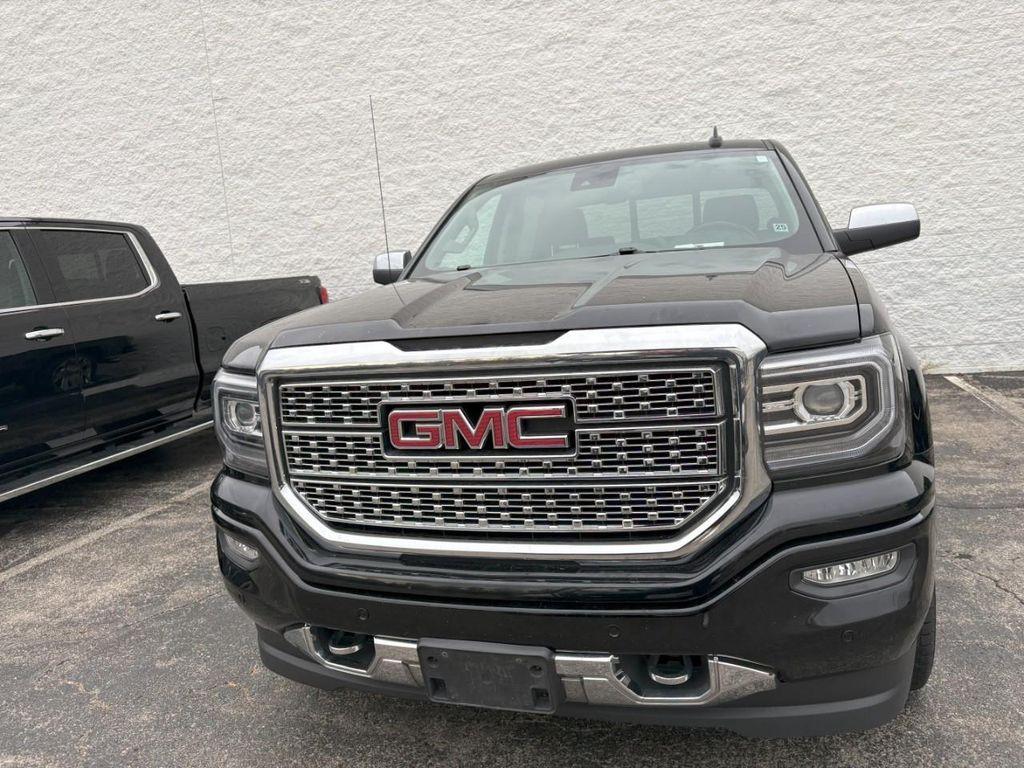 used 2018 GMC Sierra 1500 car, priced at $32,499