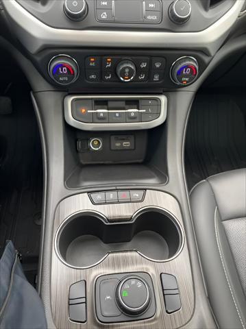 used 2022 GMC Acadia car, priced at $29,423