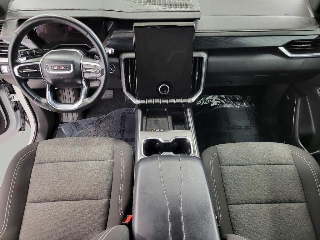 used 2025 GMC Acadia car, priced at $38,392