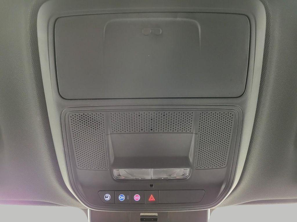 used 2025 GMC Acadia car, priced at $38,392