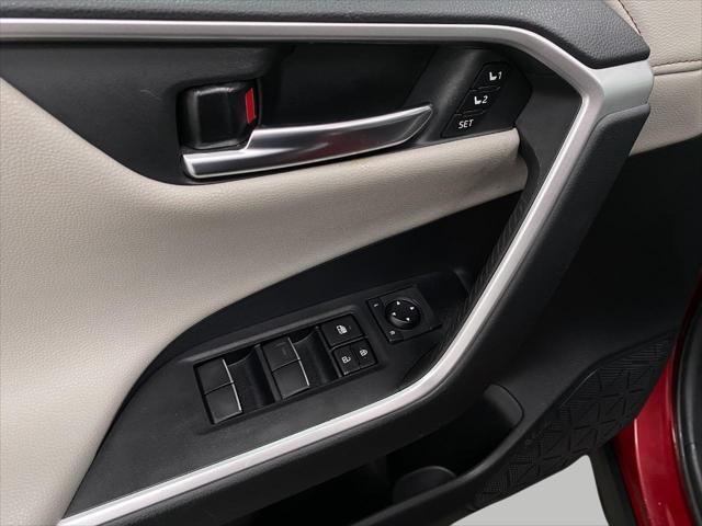 used 2020 Toyota RAV4 Hybrid car, priced at $33,334