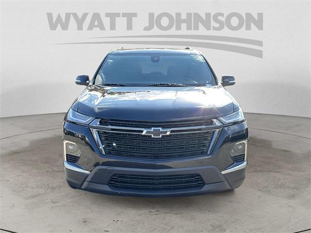 used 2023 Chevrolet Traverse car, priced at $27,897