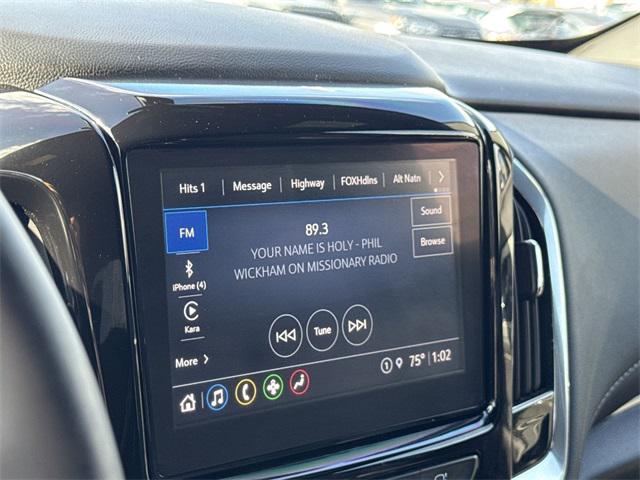 used 2023 Chevrolet Traverse car, priced at $27,897