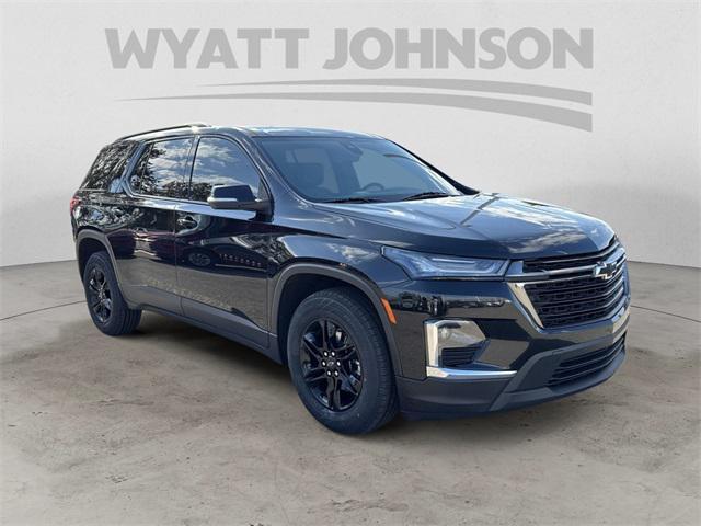 used 2023 Chevrolet Traverse car, priced at $27,897