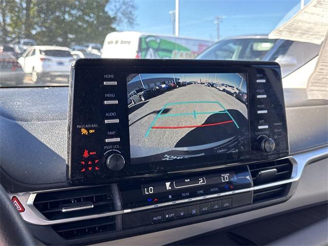 used 2023 Toyota Sienna car, priced at $30,337