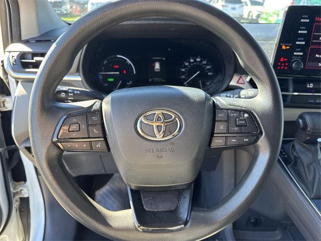 used 2023 Toyota Sienna car, priced at $30,337