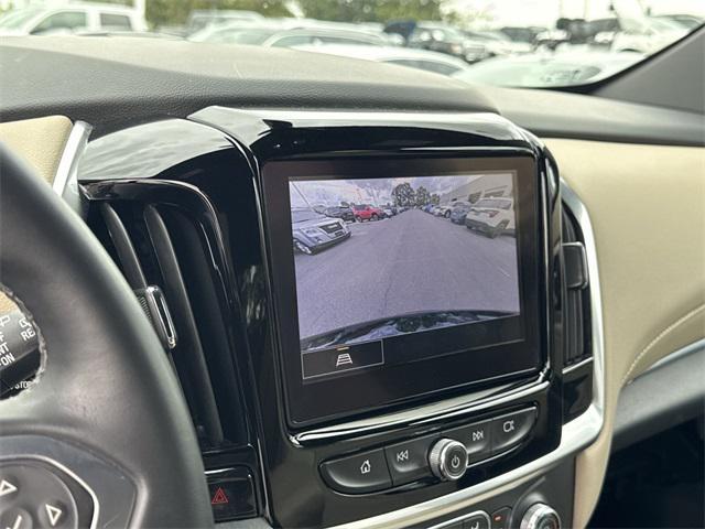 used 2023 Chevrolet Traverse car, priced at $29,146