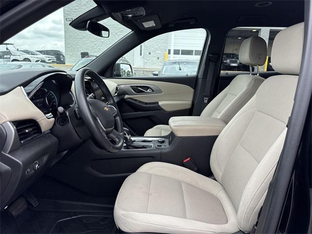 used 2023 Chevrolet Traverse car, priced at $29,146