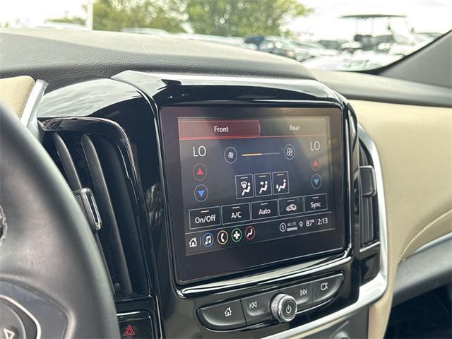 used 2023 Chevrolet Traverse car, priced at $29,146