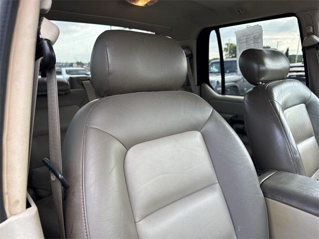 used 2005 Ford Explorer Sport Trac car, priced at $7,437
