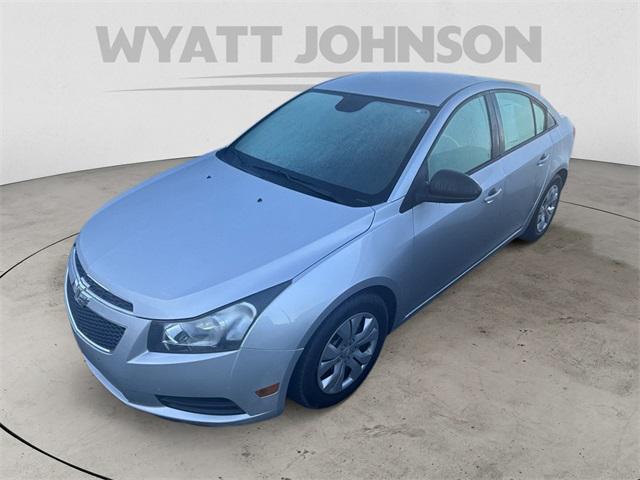 used 2014 Chevrolet Cruze car, priced at $8,299