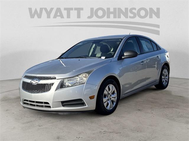 used 2014 Chevrolet Cruze car, priced at $8,323