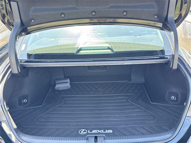 used 2024 Lexus ES 350 car, priced at $39,222