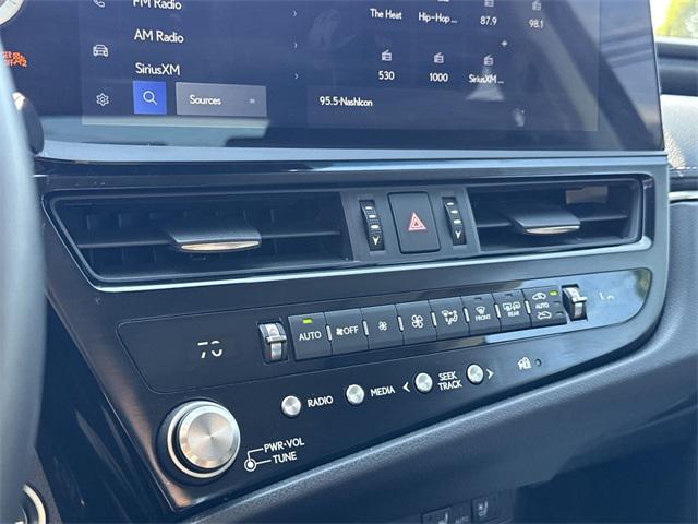 used 2024 Lexus ES 350 car, priced at $39,222