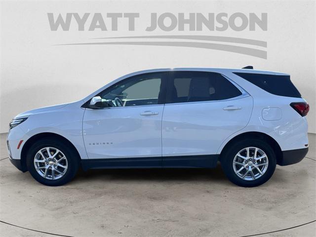used 2022 Chevrolet Equinox car, priced at $19,206