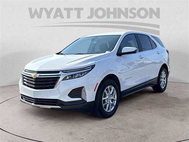 used 2022 Chevrolet Equinox car, priced at $19,206