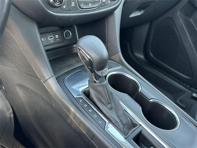 used 2022 Chevrolet Equinox car, priced at $19,206