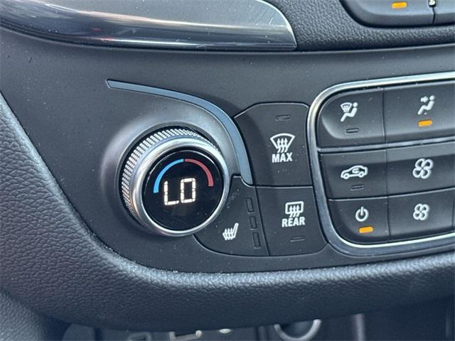 used 2022 Chevrolet Equinox car, priced at $20,927