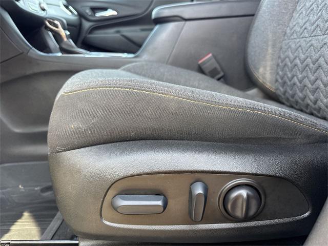 used 2022 Chevrolet Equinox car, priced at $20,927
