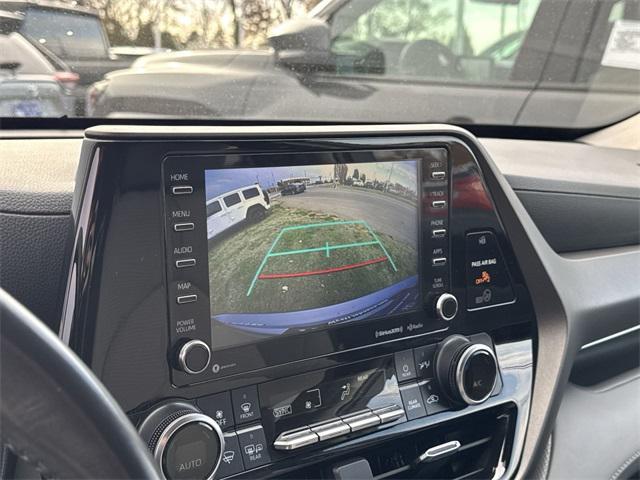 used 2022 Toyota Highlander car, priced at $28,990
