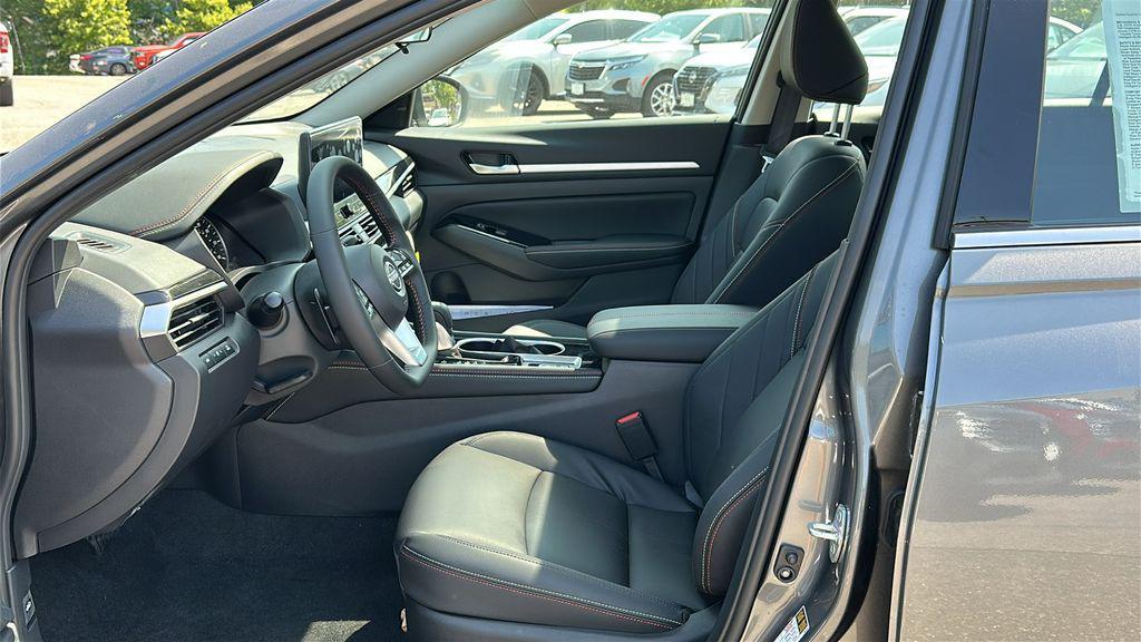 new 2025 Nissan Altima car, priced at $34,295