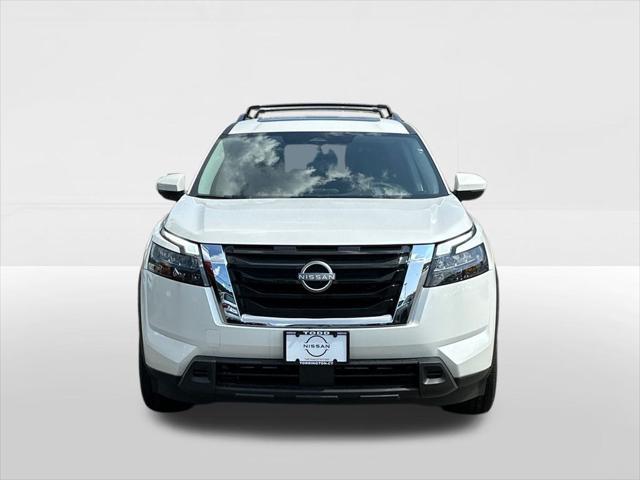 new 2024 Nissan Pathfinder car, priced at $46,210