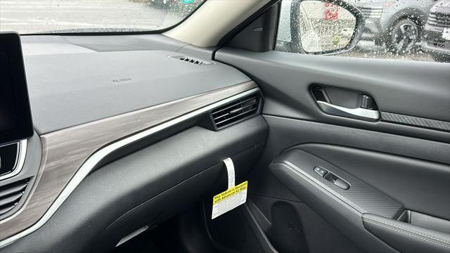 new 2025 Nissan Altima car, priced at $32,195