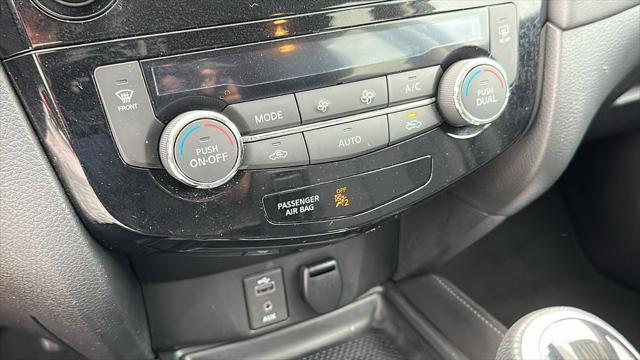 used 2017 Nissan Rogue car, priced at $16,401
