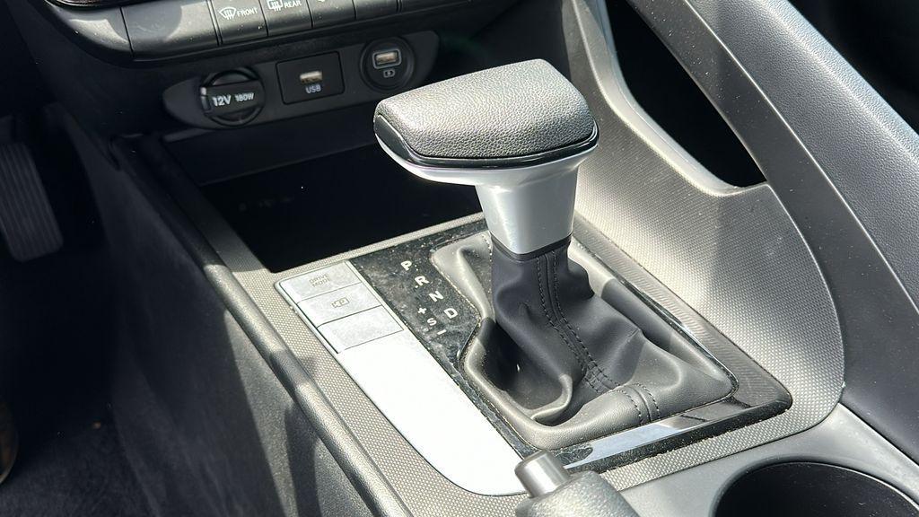 used 2022 Hyundai Elantra car, priced at $16,887
