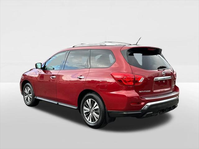 used 2017 Nissan Pathfinder car, priced at $14,000